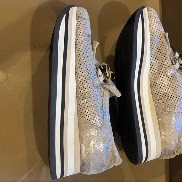 Softwaves Khaki Camo loafers. Very good condition, no flaws - Picture 3 of 4